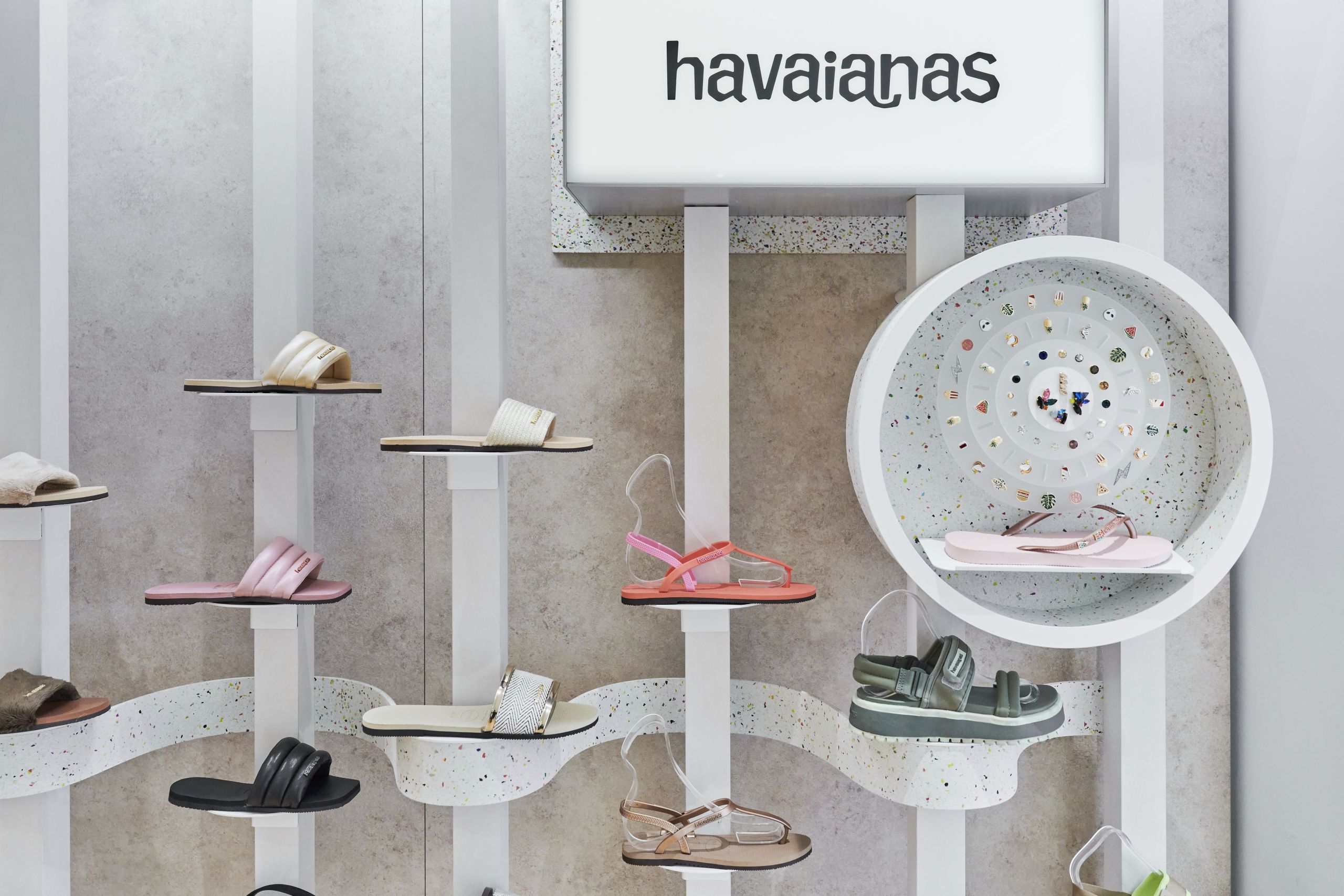 O12 Havianas Selfridges 0142