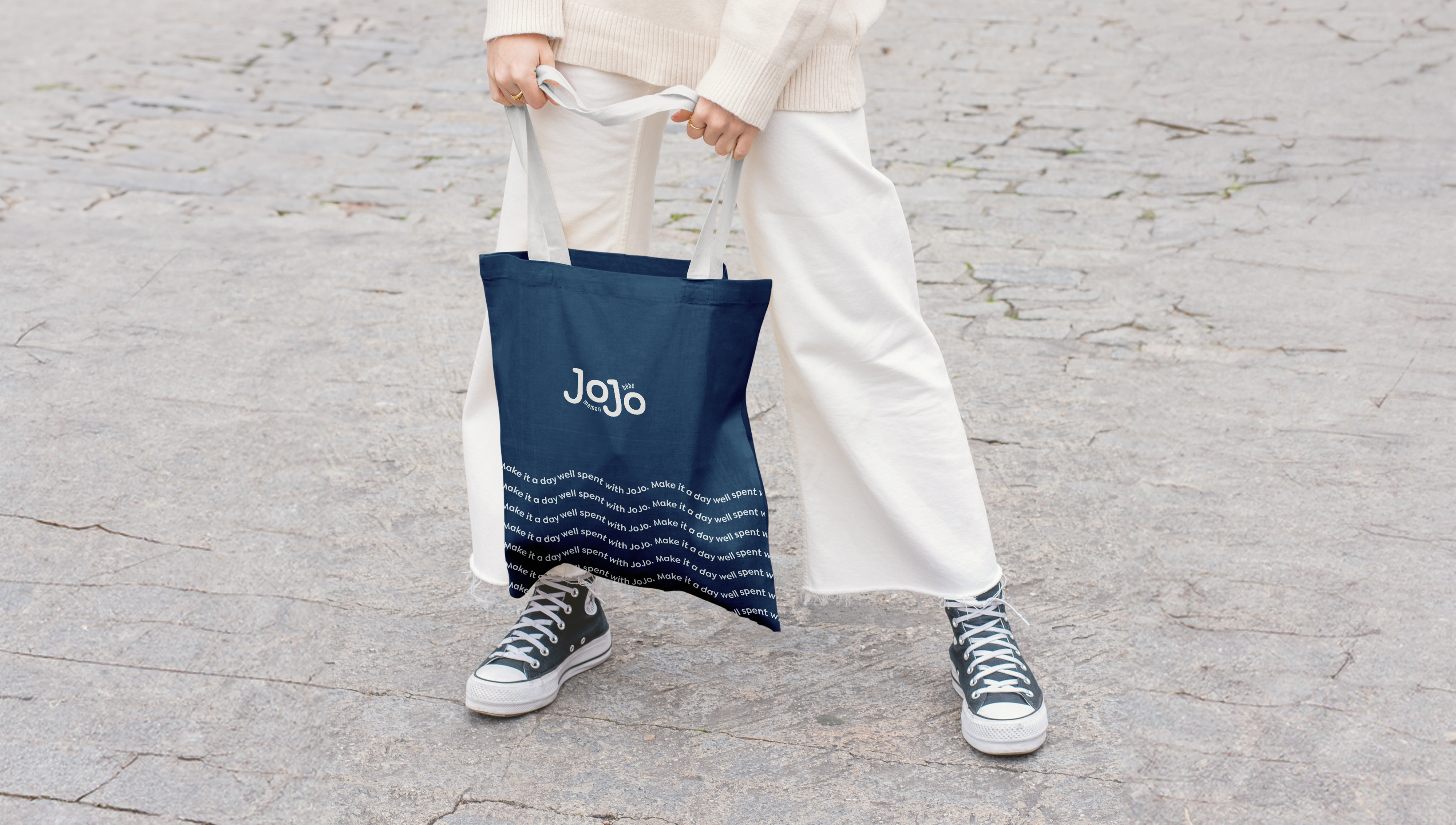 17 Jojo Totebag Visual Blue Resize